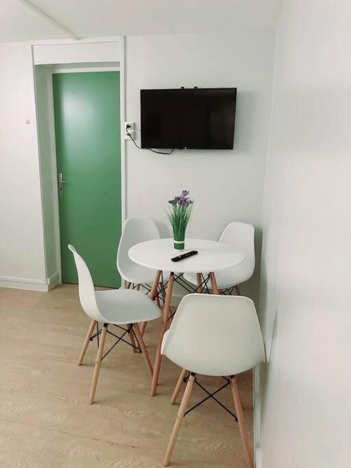 Grand Appartement Peripherie De Paris Et N1 "Appart'6" Пьерфит-сюр-Сен Экстерьер фото